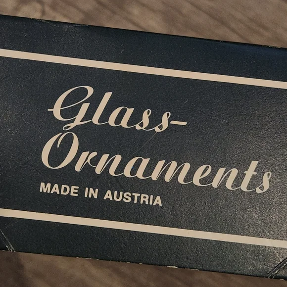 10 Vintage Austrian Glass Christmas Ornaments - Picture 9 of 10